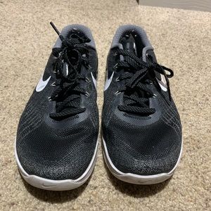 Nike metcon shoes